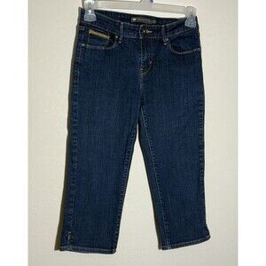 Levi Capri jeans Womens 8 Blue Dk Wash Demi Curve Classic Rise Embroidery Pocket